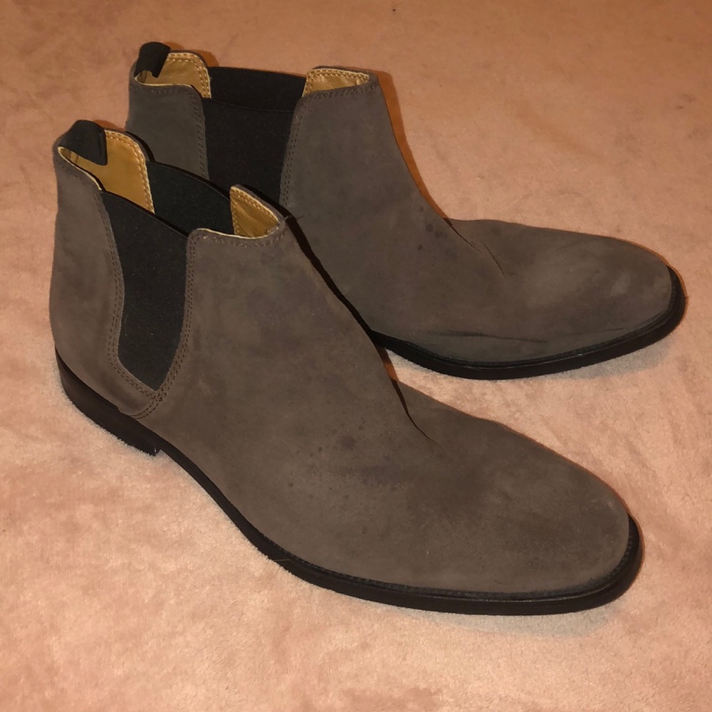Also Chelsea Boots